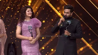 palak muchchal and mithoon singing captivated everyones heart the 23rd ita awards part 9