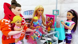 Going to the mart is Barbie's family - weekend dinner routine