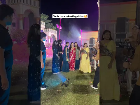 Kesi lag rhi hu btana  😂😊🥰 #ytshorts #minivlog  #ytviral #shorts #shortvideo