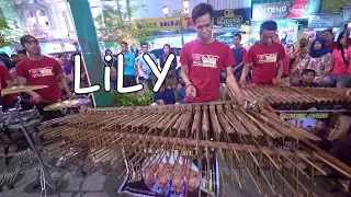 Download LILY KOPLO VERSI ANGKLUNG - COVER ANGKLUNG CAREHAL JOGJA (ANGKLUNG MALIOBORO) Angklung Performance MP3