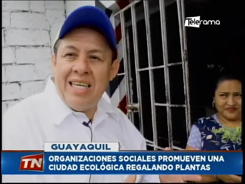 Organizaciones sociales promueven una ciudad ecológica regalando plantas