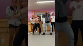 Kizz Daniel Ft Tekno Buga Dance Video Loicreyeltv 