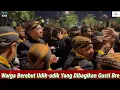 Download Lagu Tapa Bisu Kirab Pusaka Malam 1 Suro Dikampungnya Jokowi Sakral, Warga Berebut Air Cucian Pusaka