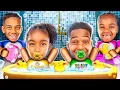 Download Lagu BATHE DA BABY IN ROBLOX MET DJ, KYRIE, NOVA EN AYLA