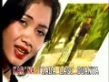 Download Lagu Karaoke poppy mercury - satukanlah hati kami