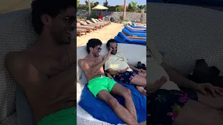 حتى بص الحركة دى  حتى بص الحركة دى