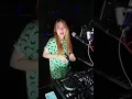 Lagu dj rere monique (remix berbeda kasta)