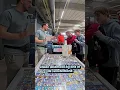 Download Lagu Ik kreeg een cadeautje en toen kocht hij een kaart.. 🥹 (VENDOR POV)