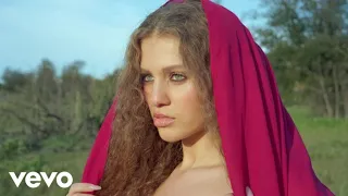                      اليانا   يا حسرة دندنها