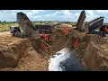 Download Lagu Incredible skills, bulldozers to push soil into the lake with trucks worked