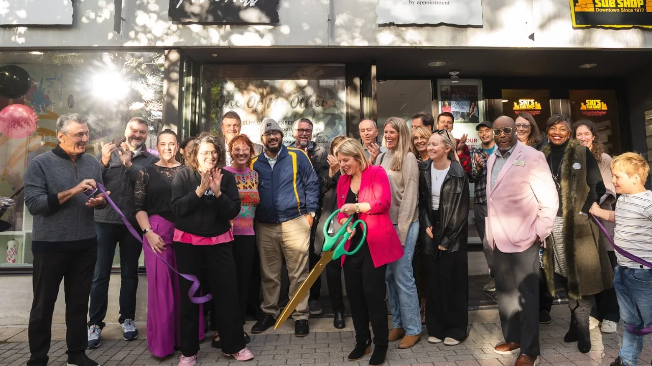 Youtube Thumbnail 4f533331664c4642775145 