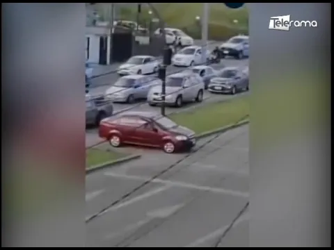 Conductores irrespetan señales de tránsito