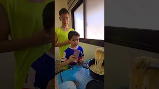 بياعة أندومي نصابة خالد غيث لين 