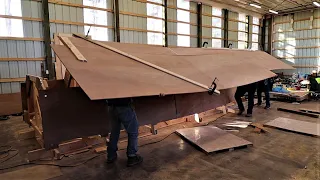 S2E12 Bottoms Up! Putting the Bottom Layer on the Hull