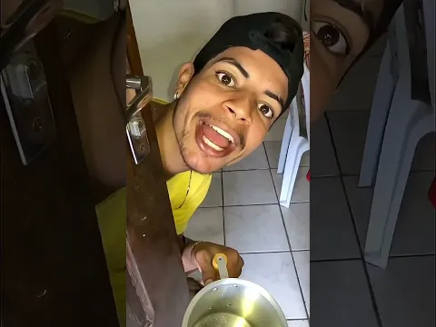 Bota um pouquinho pra eu tomar😂😂