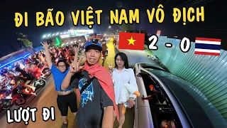 Thiện Red Đi Bão Mừng Việt Nam Vô Địch ,CSGT Ra Quân Chỉ Đứng Nhìn!