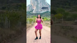 سولو رائع  رقص  موسيقى دندنها
