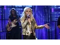 Download Lagu Zara Larsson Performs 'Never Forget You' with MNEK