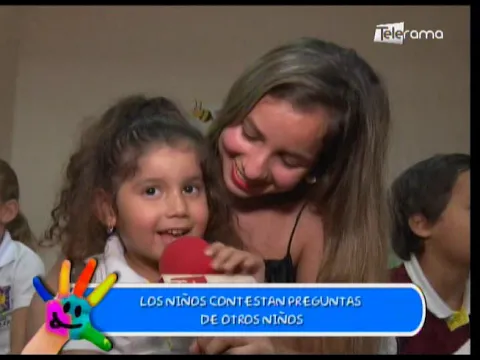 Los niños contestan preguntas de otros niños