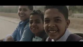 ومين غير ولادك يبقوا جنبك لما يجي الصعب أغنية إيد في إيد إهداء من حزب الجبهة الوطنية 