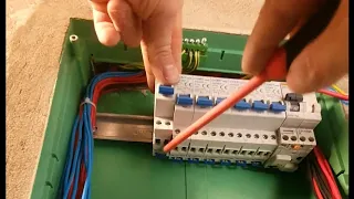 تکمیل نصب قطع کننده برق در تابلو برق منزل دندنها