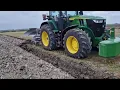 Lagu KRAMER ERMO 3 x 60 cm diep ploegen - John Deere 7R 350 - Elzinga groep - Uithuizermeeden