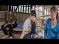 Download Lagu FULL VIDEO Infertile girl saves orphaned boy who was robbed of all his possessions 