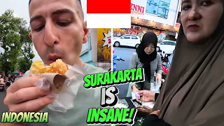 Download Indonesian man convinced me to explore food heaven (Surakarta, Indonesia) MP3