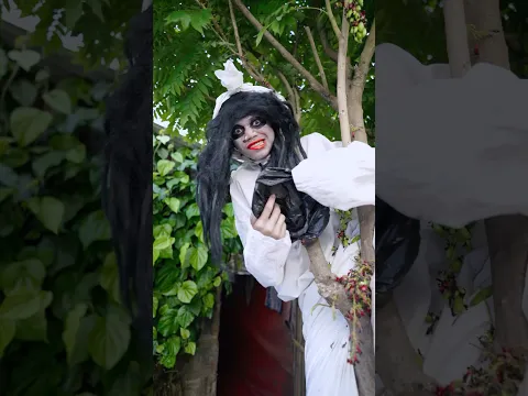ibu bilang pakai ini dulu biar mereka mau main