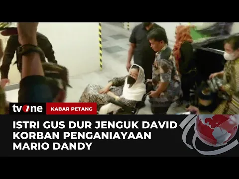 Sinta Nuriyah Wahid Jenguk David Ozora di RS