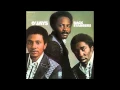 Lagu The O'Jays - Love Train