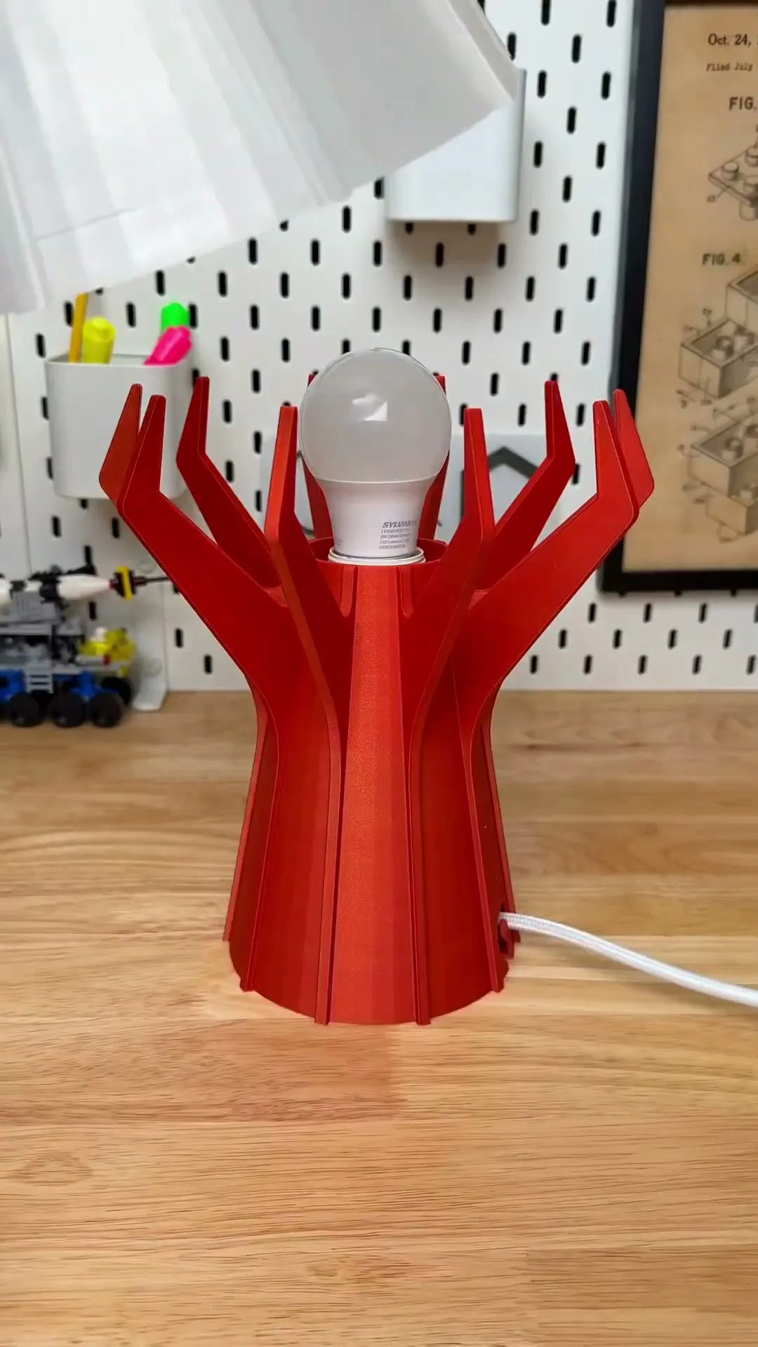 Modern Ribbed Lamp