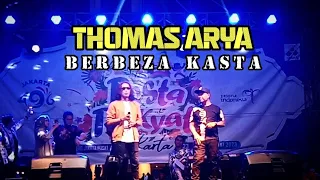 Download THOMAS ARYA FEAT. ANDRA RESPATI - BERBEZA KASTA  (Lapangan Banteng Jakarta) MP3