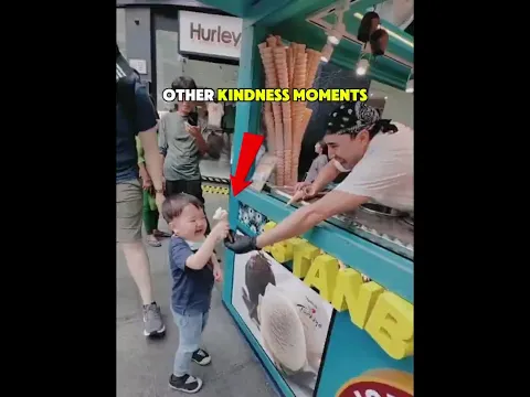 People Show Kindness at Ice Cream Shop 🍦❤️