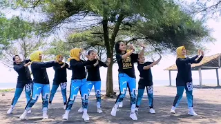 berbeza kasta ss puspita choreo by zin pipiet