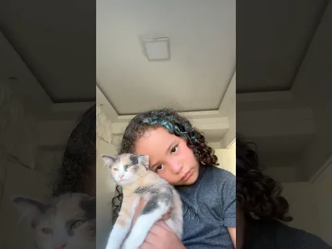 Você tem um gatinho? #izadoralima #humor