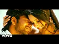 Download Lagu Vaamanan - Oru Devathai Video | Jai, Priya Anand | Yuvan