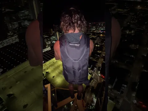 BASE jumping Hawaii