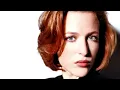 Gillian Anderson s Most Stunning Bold Fashion Moments