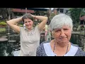 Download Lagu My grandmother got surprised by Indonesian ceremonies