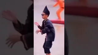 لما السباق يتحول لمطبخ شعبي أشوح الكبدة على طريقته الخاصة تريند ريلز مصر YoutubeShorts 