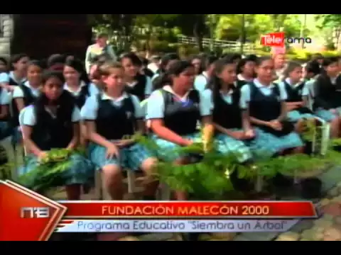Fundación Malecón 2000 programa educativo Siembra un árbol