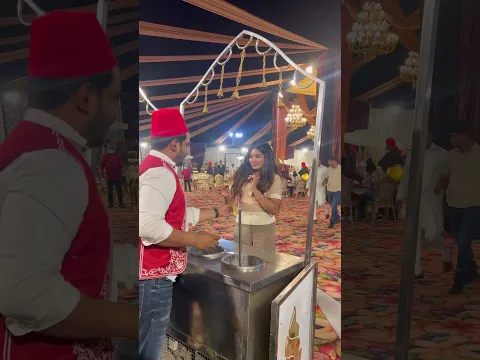 Turkish Icecreams prank with girl in wedding party