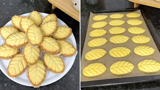 بدون طابع ولا مول تحضري حلوة تذوب فالفم ذوبااان .. سهلة و لذيذة جدا 