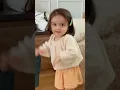 This toddler loves to party 🎉