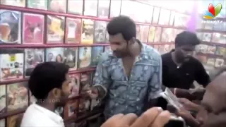 vishal raids video shop in tirupur finds pirated cds of poojai and kaththi thiruttu vcd