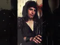 Download Lagu Bohemian Rhapsody: Freddie Mercury's gok die de rockmuziek veranderde