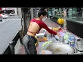 Download Lagu Eggs \u0026 Bananas! The Most Popular Roti Lady in Bangkok - Thai Street Food