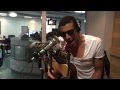 Manuel Medrano presenta en vivo su nueva canción Bajo El Agua
