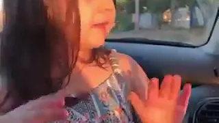 تركي اغاني تركيه طفله جميلة المكان اصبح مظلم 